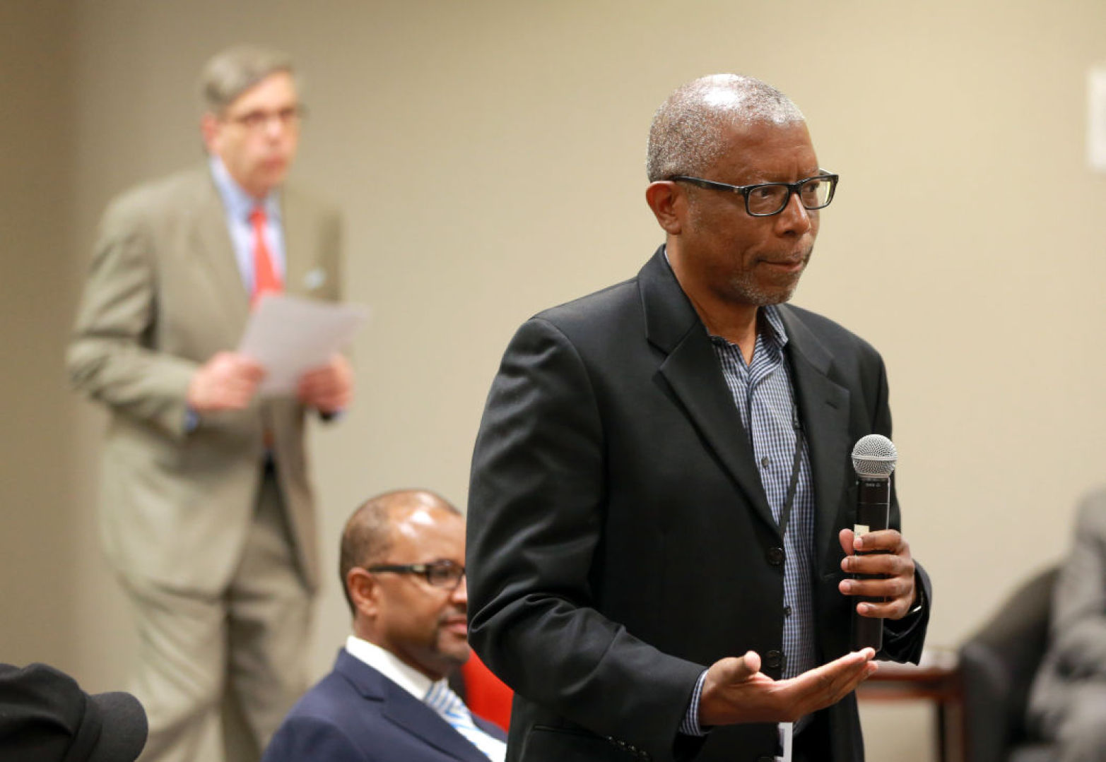 Photo of Mike Williams, (NOT A MUG) for PS, Commentary May 3